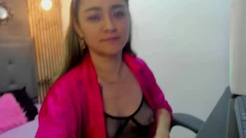 mariiajose_cruz online show from 02/16/26, 11:50