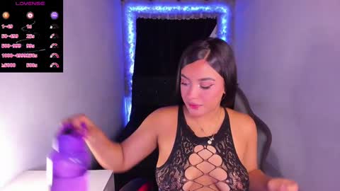 Snapshot of mariiana_hasper chatting on 12/13/24, 11:06 Mariana Hasper online show from 12/13/24, 11:06