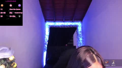 Snapshot of mariiana_hasper chatting on 01/06/25, 12:48 Mariana Hasper online show from 01/06/25, 12:48