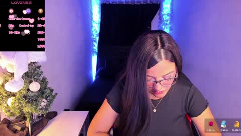 Snapshot of mariiana_hasper chatting on 01/13/25, 11:17 Mariana Hasper online show from 01/13/25, 11:17