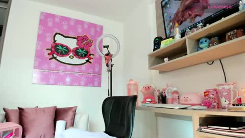 Snapshot of mariianna_lopez_ chatting on 01/11/25, 08:43 Mariana online show from 01/11/25, 08:43