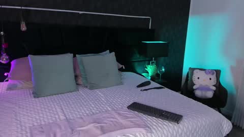 Snapshot of mariianna_lopez_ chatting on 03/06/25, 02:18 Mariana online show from 03/06/25, 02:18