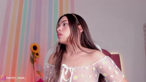 Snapshot of mariilyn_rouse_ chatting on 09/28/25, 11:43 Marilyn online show from 09/28/25, 11:43