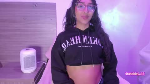 Luna Dulk online show from 02/17/25, 11:02