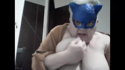 Snapshot of marilu64 chatting on 02/19/25, 07:16 marilu64 online show from 02/19/25, 07:16