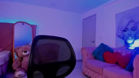 Marily Daniela online show from 09/21/25, 02:13