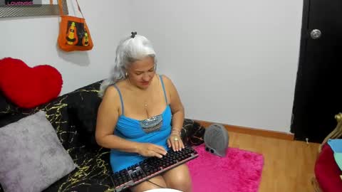 Snapshot of marilyn70 chatting on 10/03/25, 10:07 marilyn70 online show from 10/03/25, 10:07