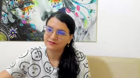 Snapshot of marilyn_garcia chatting on 03/20/26, 01:27 MARILYN SEXY online show from 03/20/26, 01:27