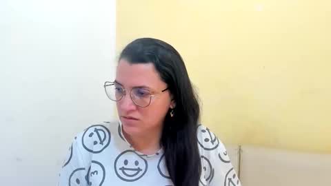 Snapshot of marilyn_garcia chatting on 03/31/26, 06:30 MARILYN SEXY online show from 03/31/26, 06:30