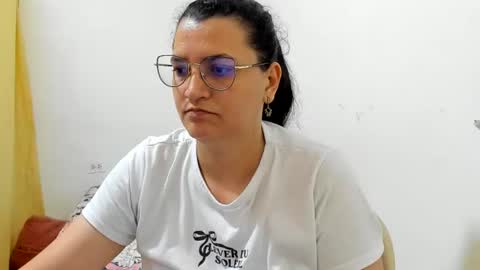 Snapshot of marilyn_garcia chatting on 06/23/26, 11:14 MARILYN SEXY online show from 06/23/26, 11:14