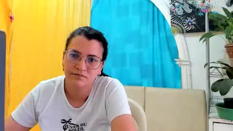 Snapshot of marilyn_garcia chatting on 07/14/26, 05:51 MARILYN SEXY online show from 07/14/26, 05:51