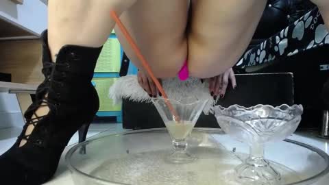 marilyn_jon3s online show from 12/15/24, 09:53