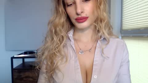 Snapshot of marilyndevilish chatting on 01/24/25, 08:34 MarilynDevilish online show from 01/24/25, 08:34