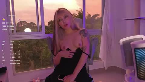 Snapshot of marin_kitoko chatting on 03/15/26, 02:01 Marin kitoko online show from 03/15/26, 02:01