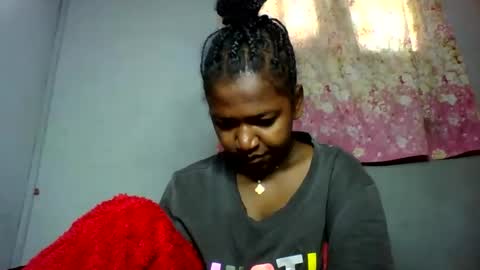 Snapshot of marina0506 chatting on 01/15/26, 07:13 marina0506 online show from 01/15/26, 07:13