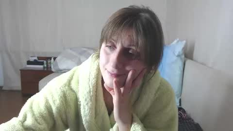 FOREVER YOURS online show from 01/06/26, 08:01