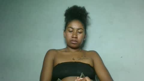 marina663 online show from 11/03/25, 05:47