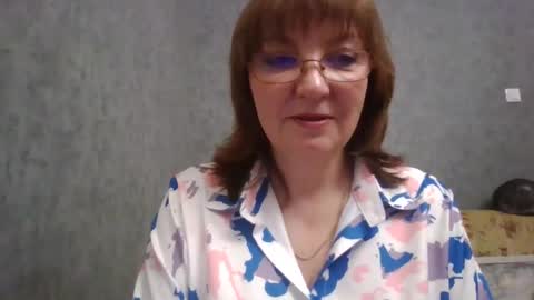 marinamrs online show from 10/05/25, 07:56