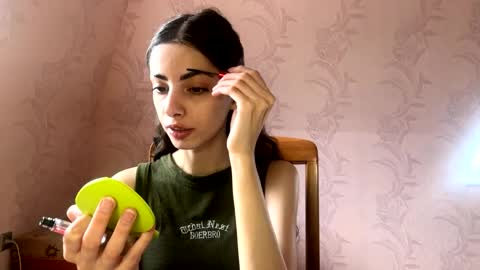Anny online show from 05/18/26, 09:04