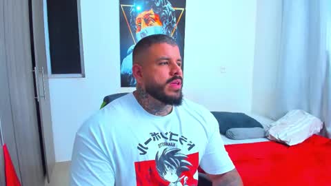 Snapshot of mario_teran chatting on 11/22/25, 02:54 Mario Teran online show from 11/22/25, 02:54