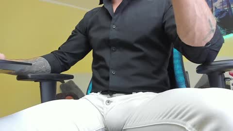 marioslim online show from 02/08/25, 02:38