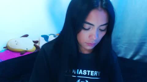 marisa online show from 12/10/24, 02:05