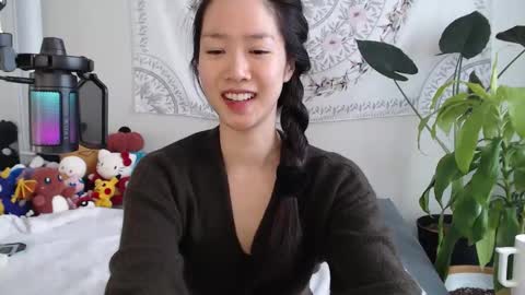Snapshot of marissapeach chatting on 03/29/26, 01:44 MarissaPeach online show from 03/29/26, 01:44
