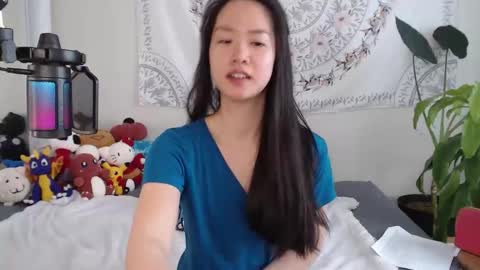 Snapshot of marissapeach chatting on 05/23/26, 03:05 MarissaPeach online show from 05/23/26, 03:05