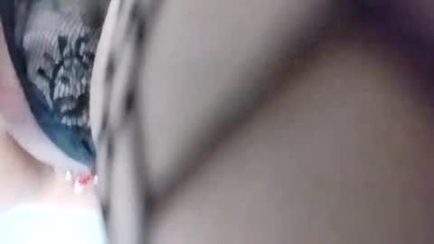 Snapshot of marissaspiercedpussy chatting on 11/30/25, 09:24 Prissy Miss online show from 11/30/25, 09:24