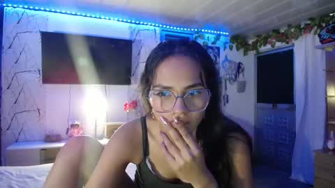 Maritza Ferrer -Samara Beltran online show from 09/12/25, 04:23