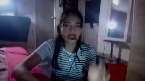 Maritza Ferrer -Samara Beltran online show from 11/22/25, 04:11