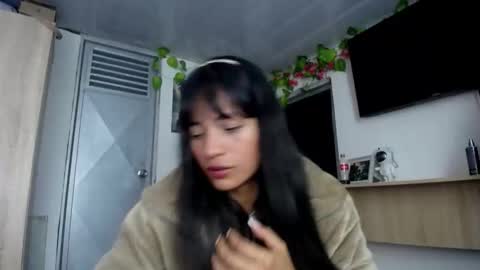 Maritza Ferrer -Samara Beltran online show from 12/17/25, 02:28