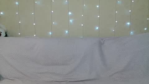 pipi online show from 01/15/25, 04:04