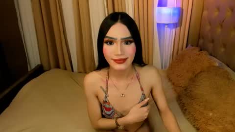 IM YOUR BABE GIRL LYCA online show from 11/27/25, 08:44