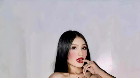 Snapshot of marjorieandersonxxx chatting on 05/30/26, 05:59 IM YOUR BABE GIRL LYCA online show from 05/30/26, 05:59