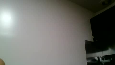 Snapshot of mark7062012 chatting on 05/17/26, 03:26 mark7062012 online show from 05/17/26, 03:26