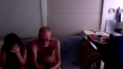 Snapshot of mark_and_lola chatting on 02/01/26, 10:41 mark_and_lola online show from 02/01/26, 10:41