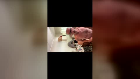 Snapshot of mark_and_lola chatting on 02/06/26, 05:12 mark_and_lola online show from 02/06/26, 05:12