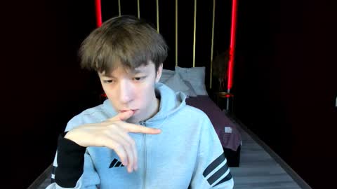 Mark online show from 01/13/26, 03:50