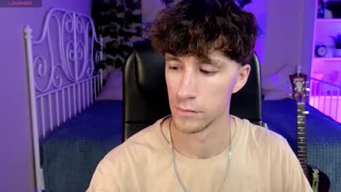 Snapshot of mark_caron chatting on 09/21/25, 09:05 mark_caron online show from 09/21/25, 09:05