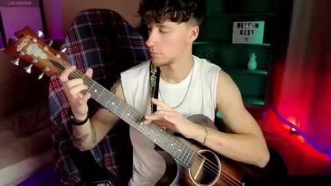 Snapshot of mark_caron chatting on 09/28/25, 08:14 mark_caron online show from 09/28/25, 08:14