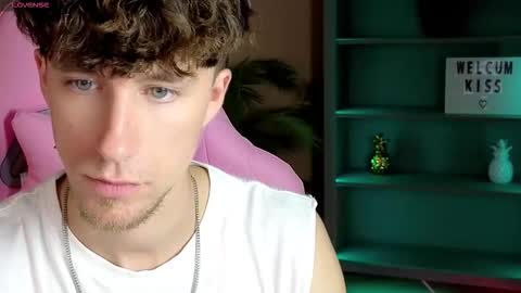 Snapshot of mark_caron chatting on 09/29/25, 08:19 mark_caron online show from 09/29/25, 08:19