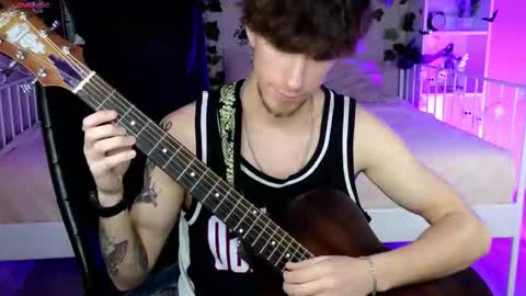 Snapshot of mark_caron chatting on 11/03/25, 03:41 mark_caron online show from 11/03/25, 03:41