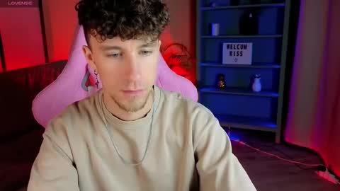 Snapshot of mark_caron chatting on 11/23/25, 08:41 mark_caron online show from 11/23/25, 08:41