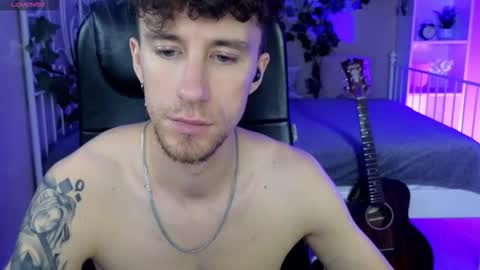 Snapshot of mark_caron chatting on 11/25/25, 09:15 mark_caron online show from 11/25/25, 09:15