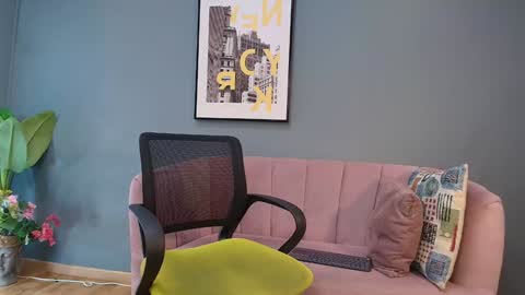 mark_evans1_ online show from 12/21/24, 05:51