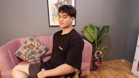 mark_evans1_ online show from 01/13/25, 02:42