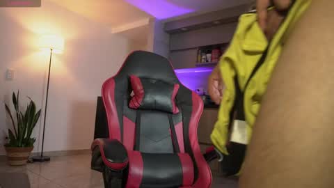 Snapshot of mark_hazze chatting on 03/18/26, 12:36 Mark online show from 03/18/26, 12:36