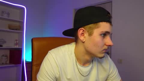 MARK KARSON online show from 02/25/26, 05:33