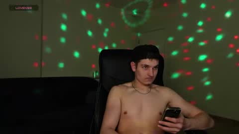 Snapshot of mark_karson chatting on 04/15/26, 07:58 MARK KARSON online show from 04/15/26, 07:58